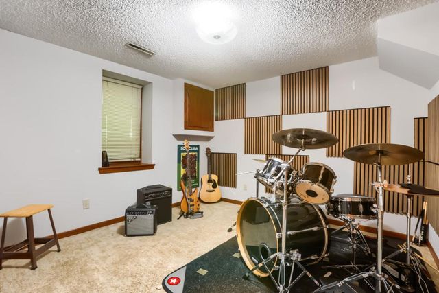 11743 Madison Street NE, Blaine, MN 55434