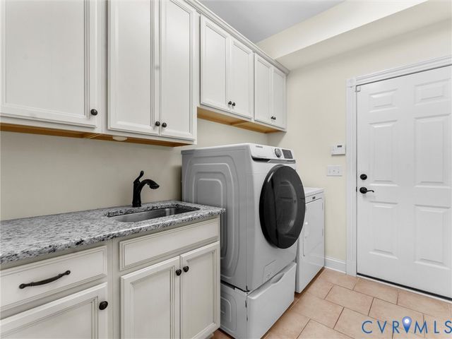 9335 Amberleigh Cir, North Chesterfield, VA 23236