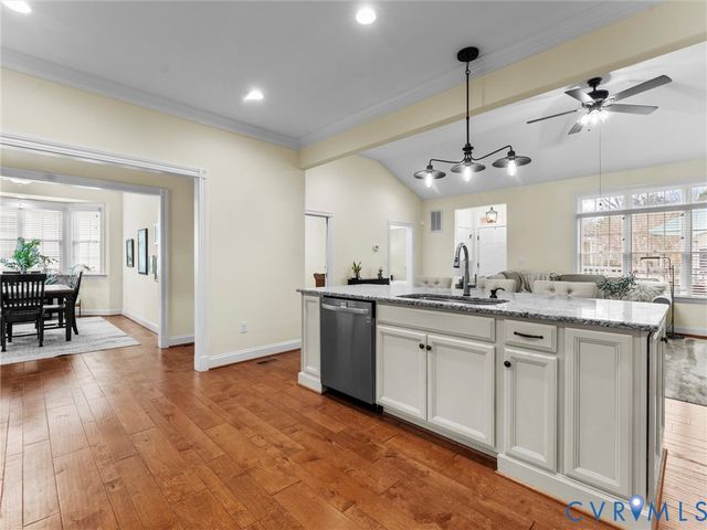 9335 Amberleigh Cir, North Chesterfield, VA 23236