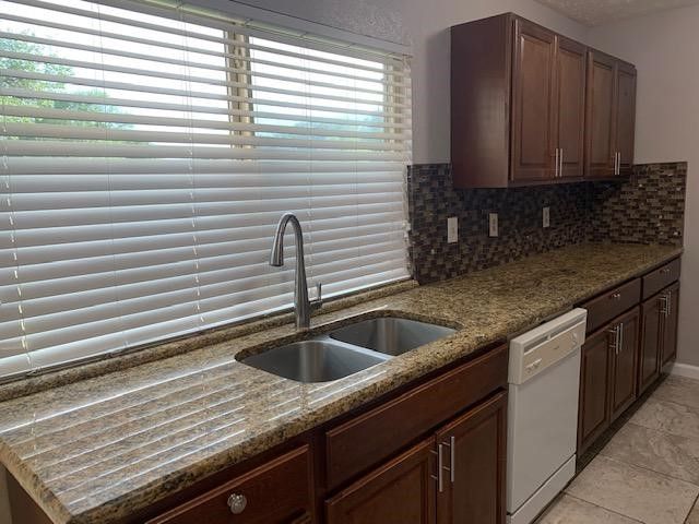 5100 SHANNON Drive, The Colony, TX 75056