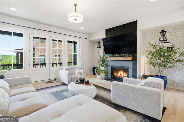 6420 Cortland Walk, Alpharetta, GA 30005