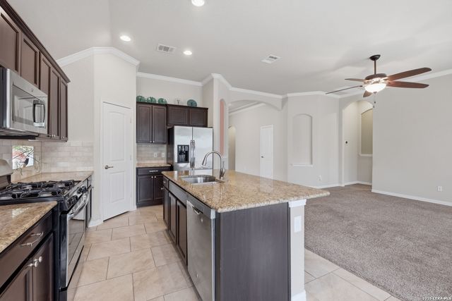 15223 Stagehand Dr, San Antonio, TX 78245