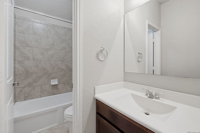 15223 Stagehand Dr, San Antonio, TX 78245