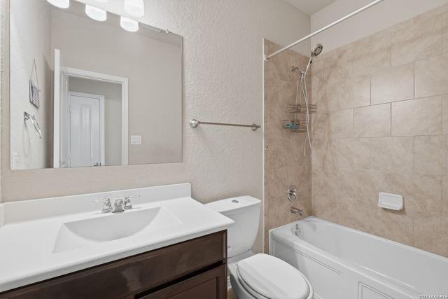 15223 Stagehand Dr, San Antonio, TX 78245