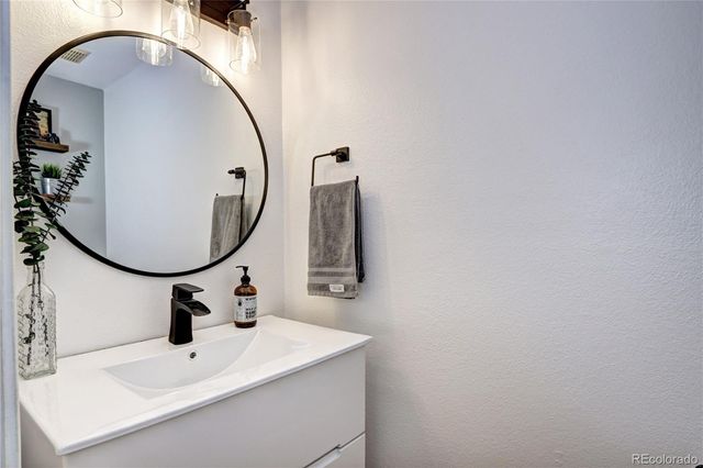 3697 S Depew Street 9, Denver, CO 80235