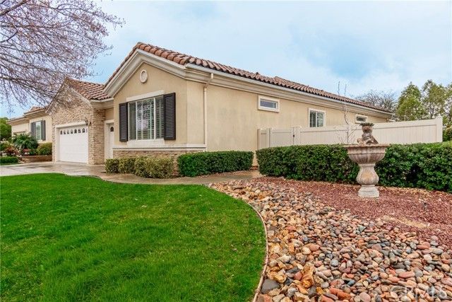 1587 Summerlin Court, Beaumont, CA 92223