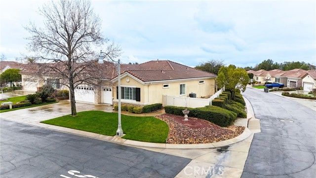 1587 Summerlin Court, Beaumont, CA 92223