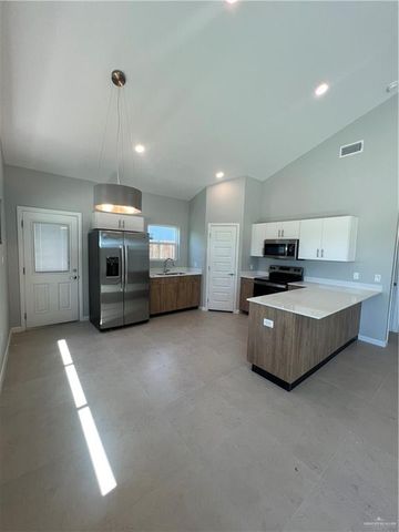 408 Sparrow Road 2, Weslaco, TX 78596