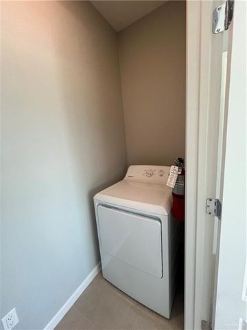 408 Sparrow Road 2, Weslaco, TX 78596