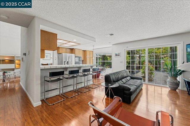 5378 Conestoga Way, Richmond, CA 94803
