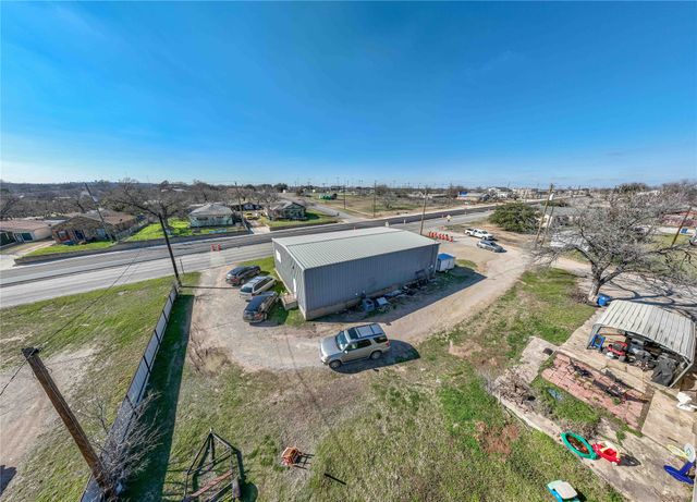 1108 N Breckenridge Avenue, Breckenridge, TX 76424