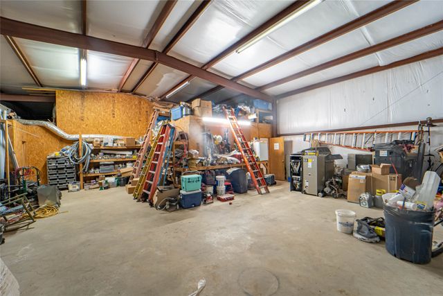 1108 N Breckenridge Avenue, Breckenridge, TX 76424