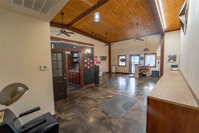 1108 N Breckenridge Avenue, Breckenridge, TX 76424