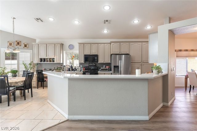 8048 Marbella Circle, Las Vegas, NV 89128