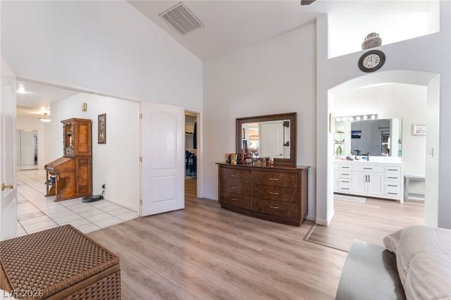 8048 Marbella Circle, Las Vegas, NV 89128