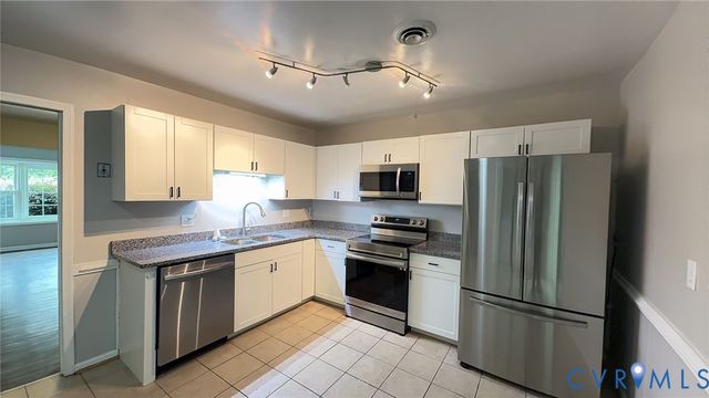 7946 Provincetown Dr, Chesterfield, VA 23235