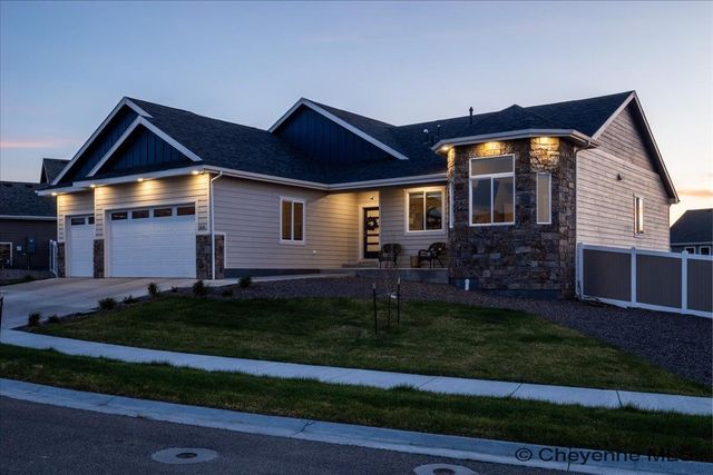 2200 LEDOUX DR, Cheyenne, WY 82007