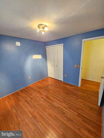 2017 BAINBRIDGE CT, Waldorf, MD 20602