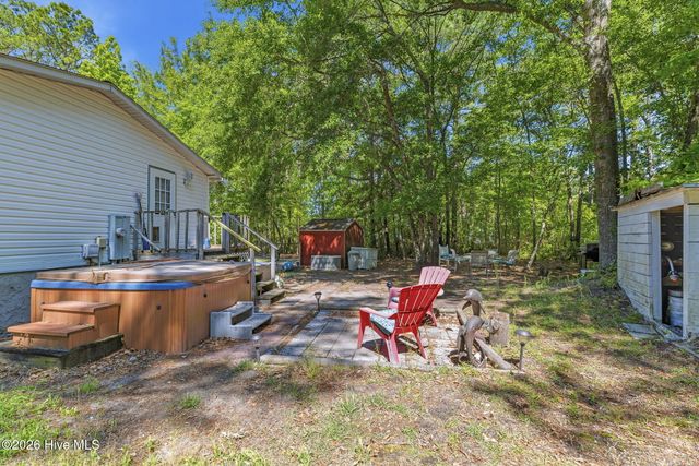 153 Tar Landing Road, Holly Ridge, NC 28445
