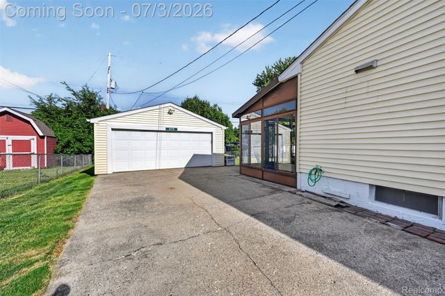 5179 worchester, Swartz Creek, MI 48473