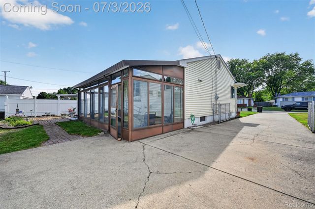 5179 worchester, Swartz Creek, MI 48473