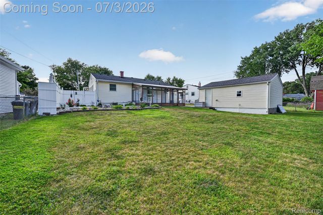 5179 worchester, Swartz Creek, MI 48473