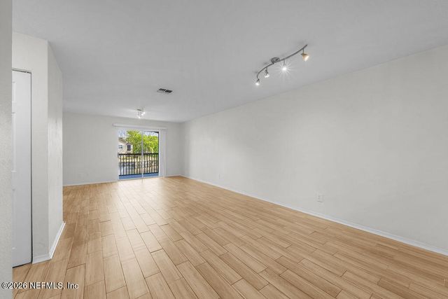 19 ARBOR CLUB Drive 211, Ponte Vedra Beach, FL 32082