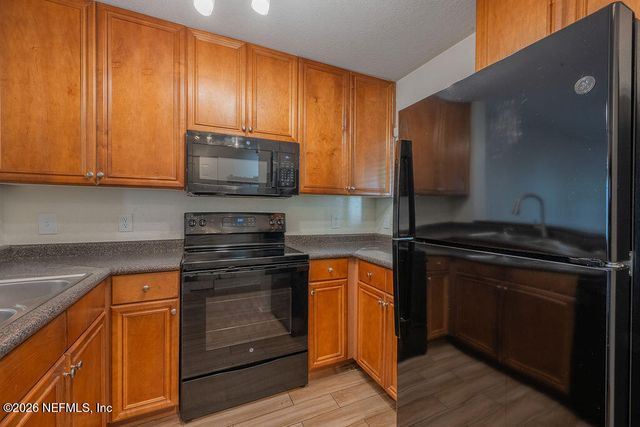 19 ARBOR CLUB Drive 211, Ponte Vedra Beach, FL 32082