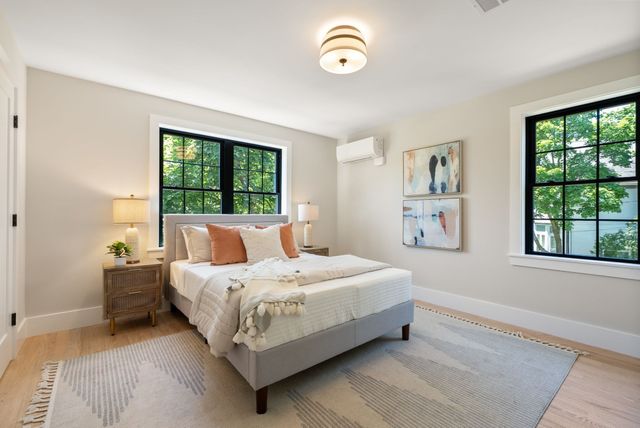 52 Lewis Ave 52, Arlington, MA 02474