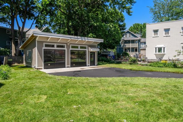 52 Lewis Ave 52, Arlington, MA 02474