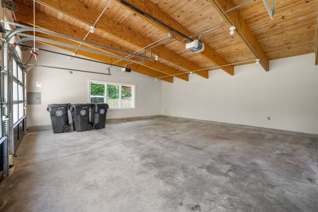 52 Lewis Ave 52, Arlington, MA 02474