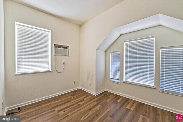 3301 N 16TH ST, Philadelphia, PA 19140