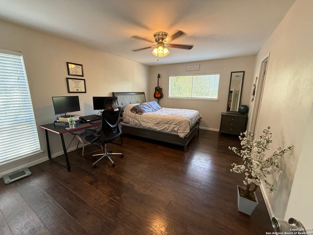 4562 Los Ranchitos, San Antonio, TX 78233