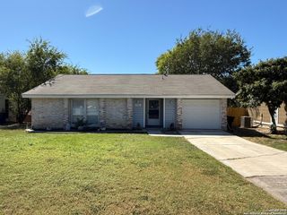 4562 Los Ranchitos, San Antonio, TX 78233