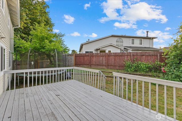 11206 SE 219th Place, Kent, WA 98031