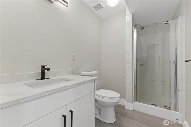 11206 SE 219th Place, Kent, WA 98031