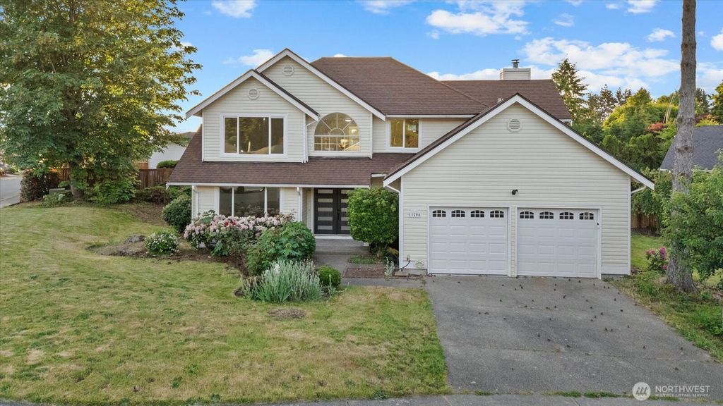 11206 SE 219th Place, Kent, WA 98031