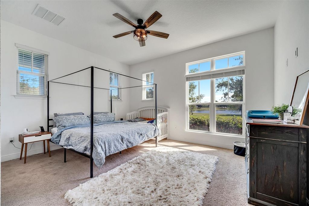 Image 14 of property listing at 13618 BRIAND AVENUE, Orlando, FL 32827