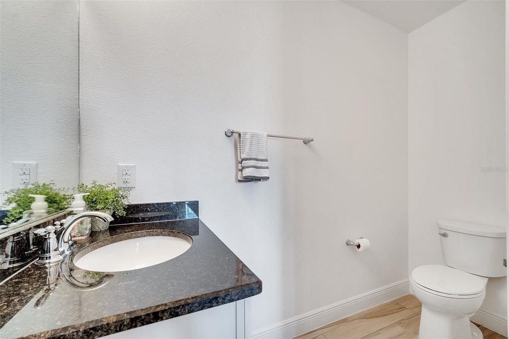 Image 18 of property listing at 13618 BRIAND AVENUE, Orlando, FL 32827