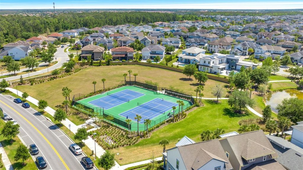 Image 37 of property listing at 13618 BRIAND AVENUE, Orlando, FL 32827