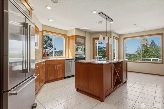 4295 Bush Mountain Drive SW, Tumwater, WA 98512