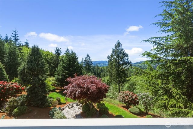 4295 Bush Mountain Drive SW, Tumwater, WA 98512