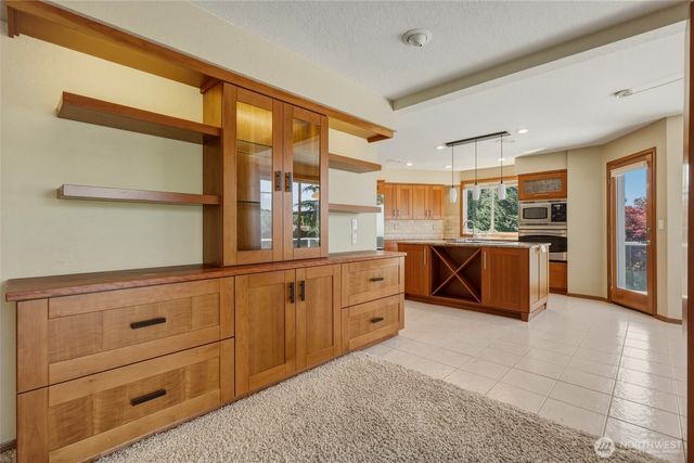 4295 Bush Mountain Drive SW, Tumwater, WA 98512