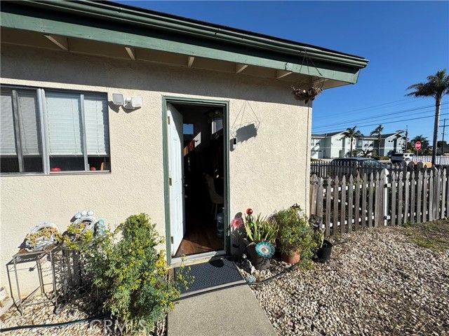 590 S 6th, Grover Beach, CA 93433