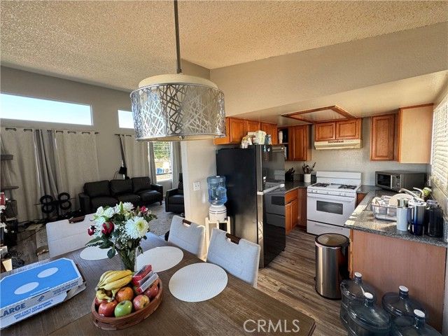 590 S 6th, Grover Beach, CA 93433
