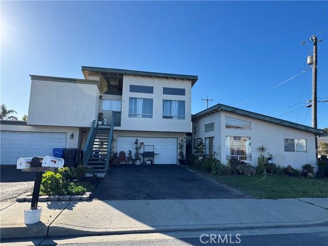590 S 6th, Grover Beach, CA 93433