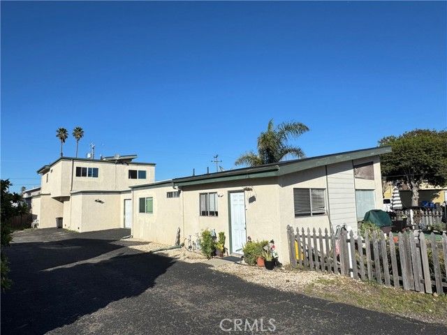 590 S 6th, Grover Beach, CA 93433