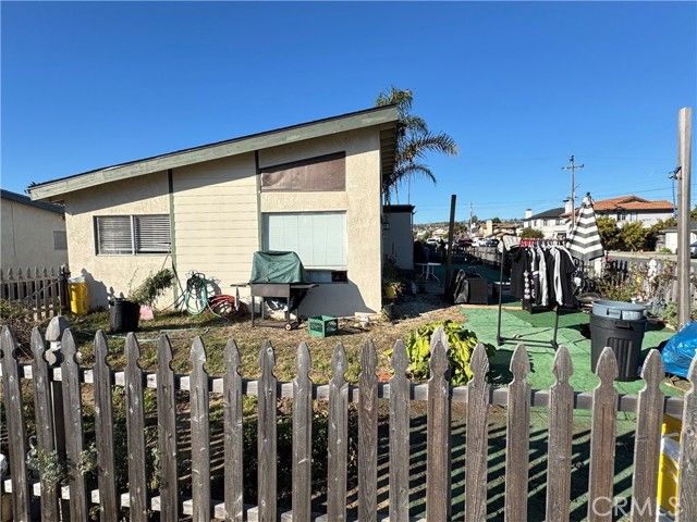 590 S 6th, Grover Beach, CA 93433