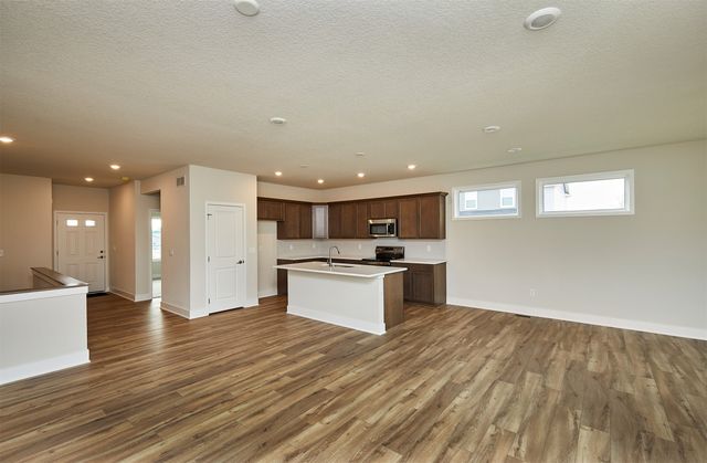 9479 Emilia Lane, West Des Moines, IA 50266