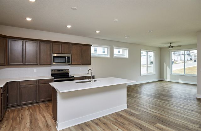 9479 Emilia Lane, West Des Moines, IA 50266